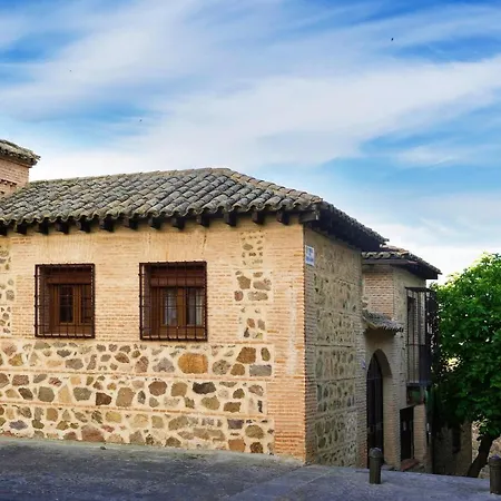 Holiday home Casa De Bisagra Toledo